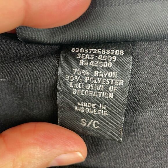 Attention Black with Ruffles tee short sleeve size Small - Picture 8 of 10